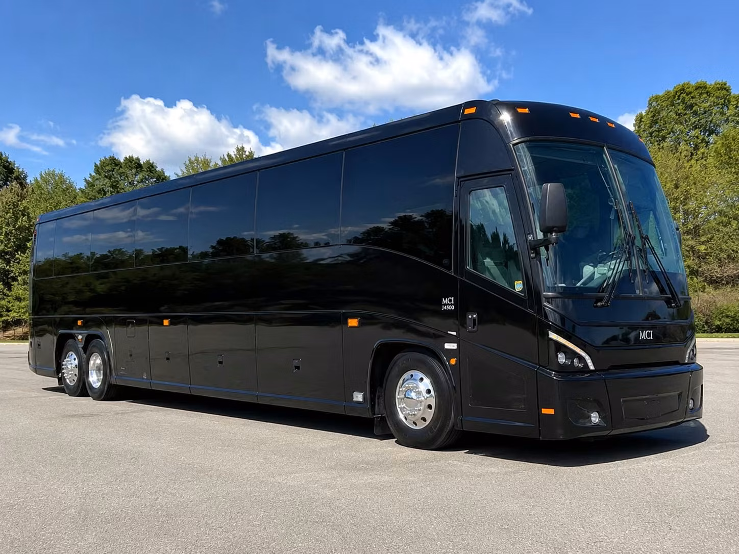 cedar rapids airport transfer charter bus rentals