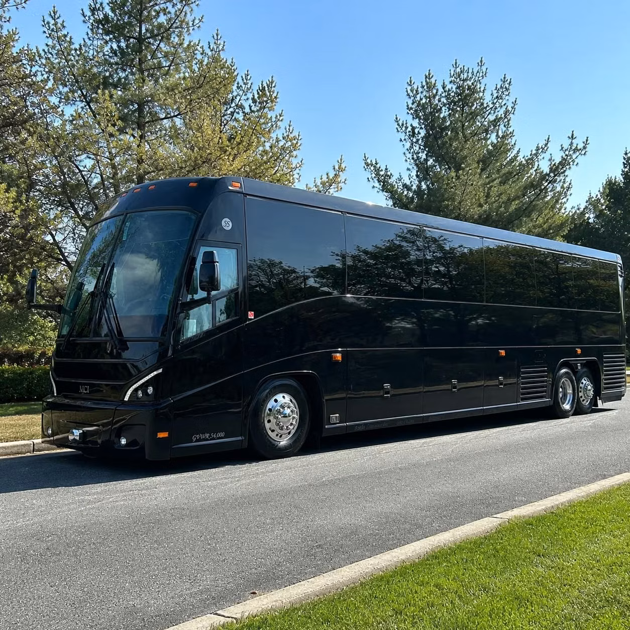 cedar rapids healthcare and hospital staff shuttle transportation