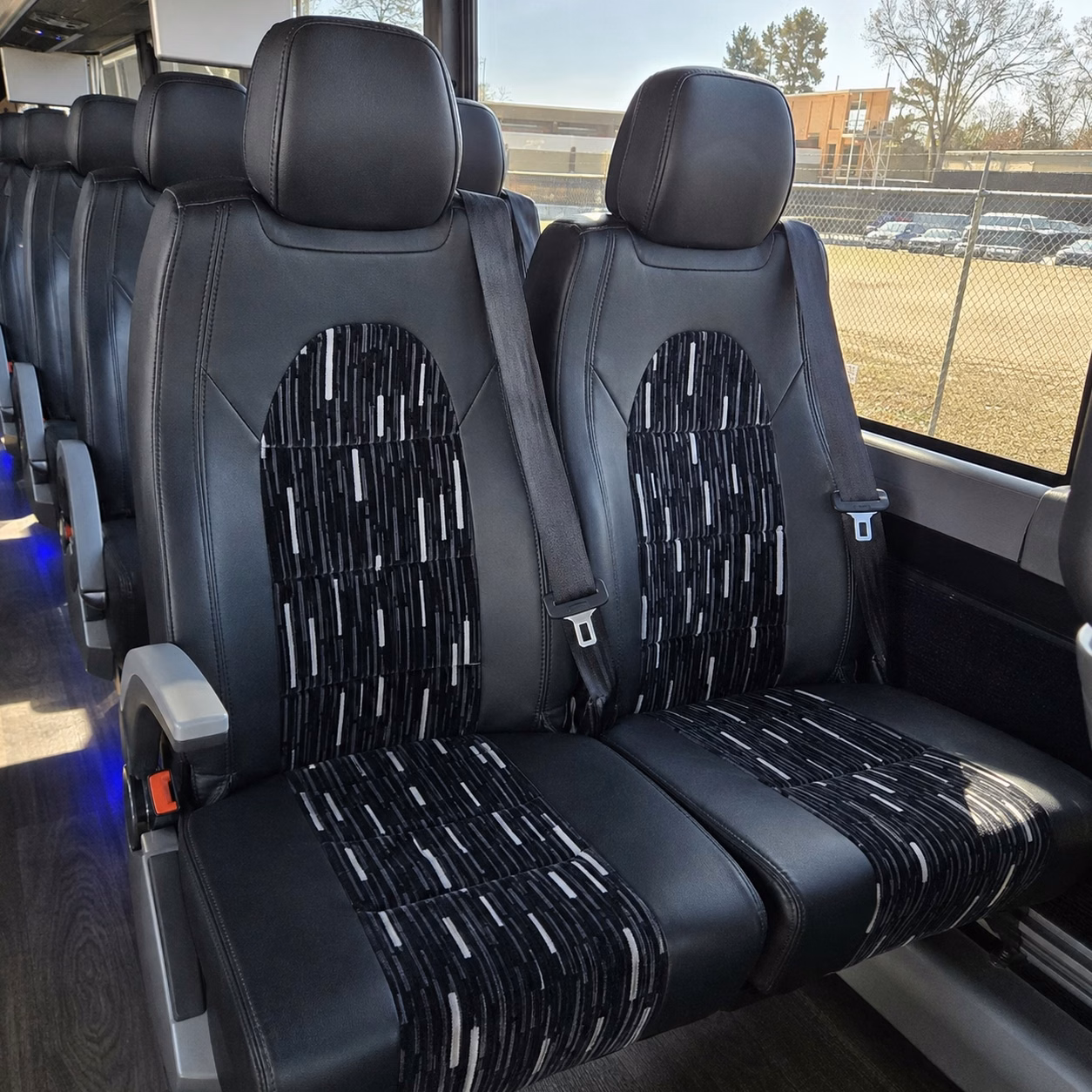 cedar rapids wedding shuttle services bus rentals