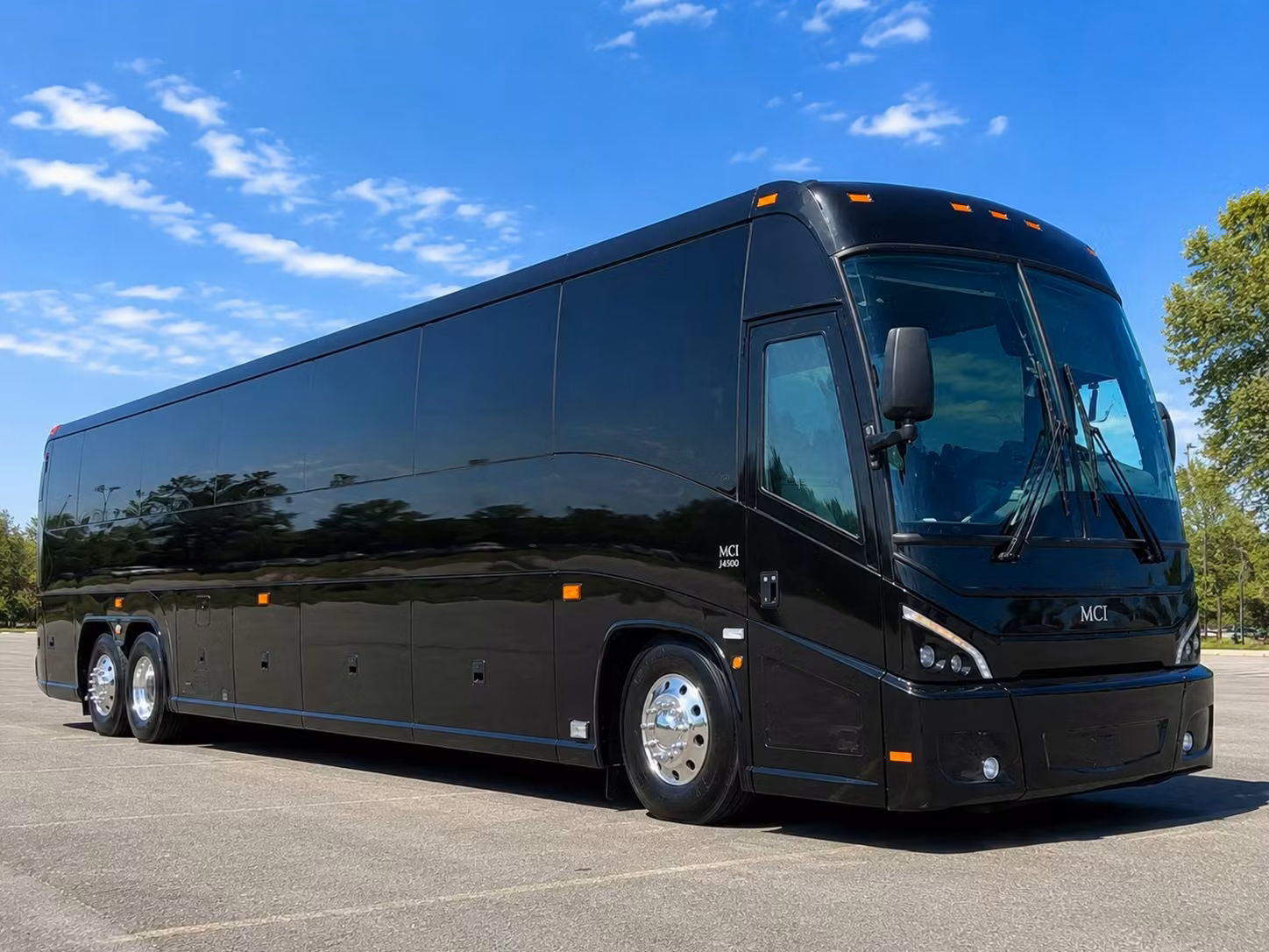 corporate event shuttles and employee transportation in cedar rapids