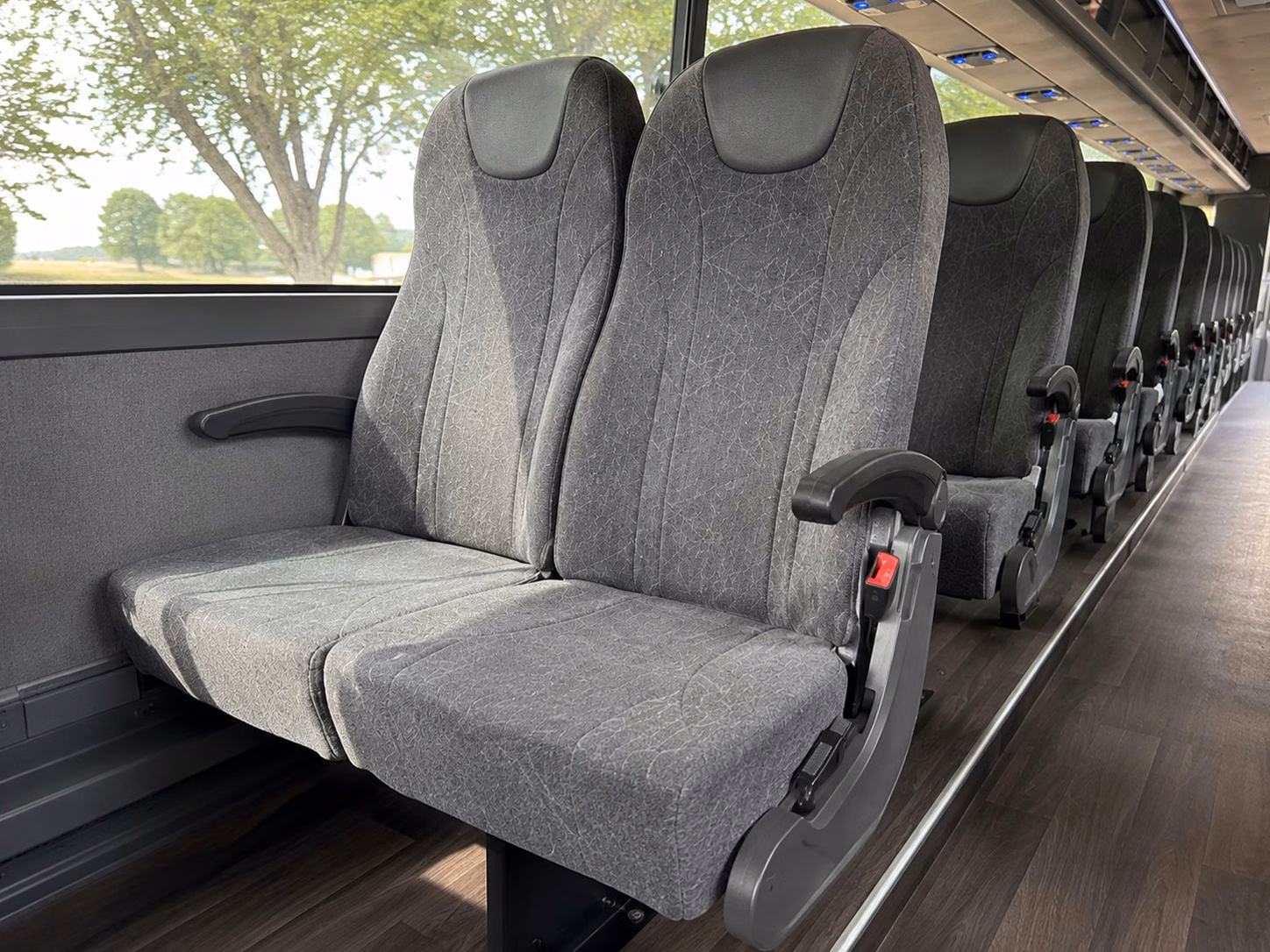 day of the week changes what a bus costs in cedar rapids iowa