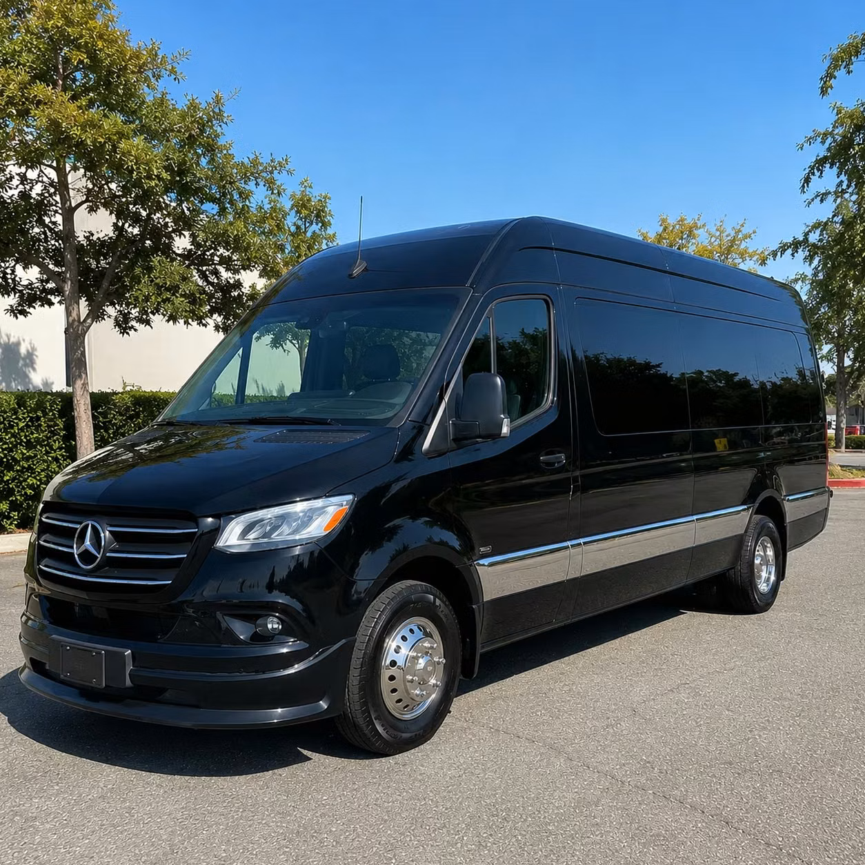 prom homecoming transportation services in cedar rapids